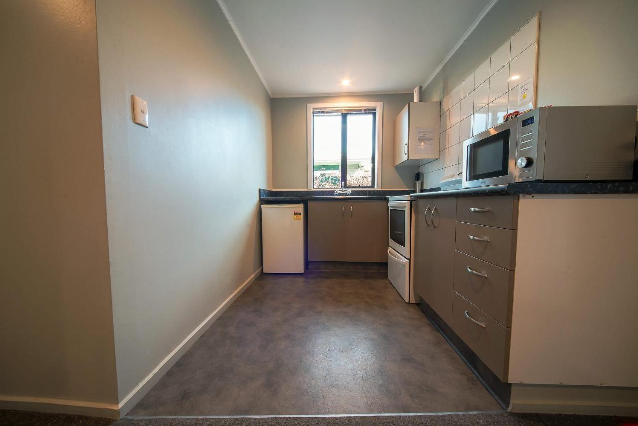 Coronation Park Holiday Park Ashburton Esterno foto
