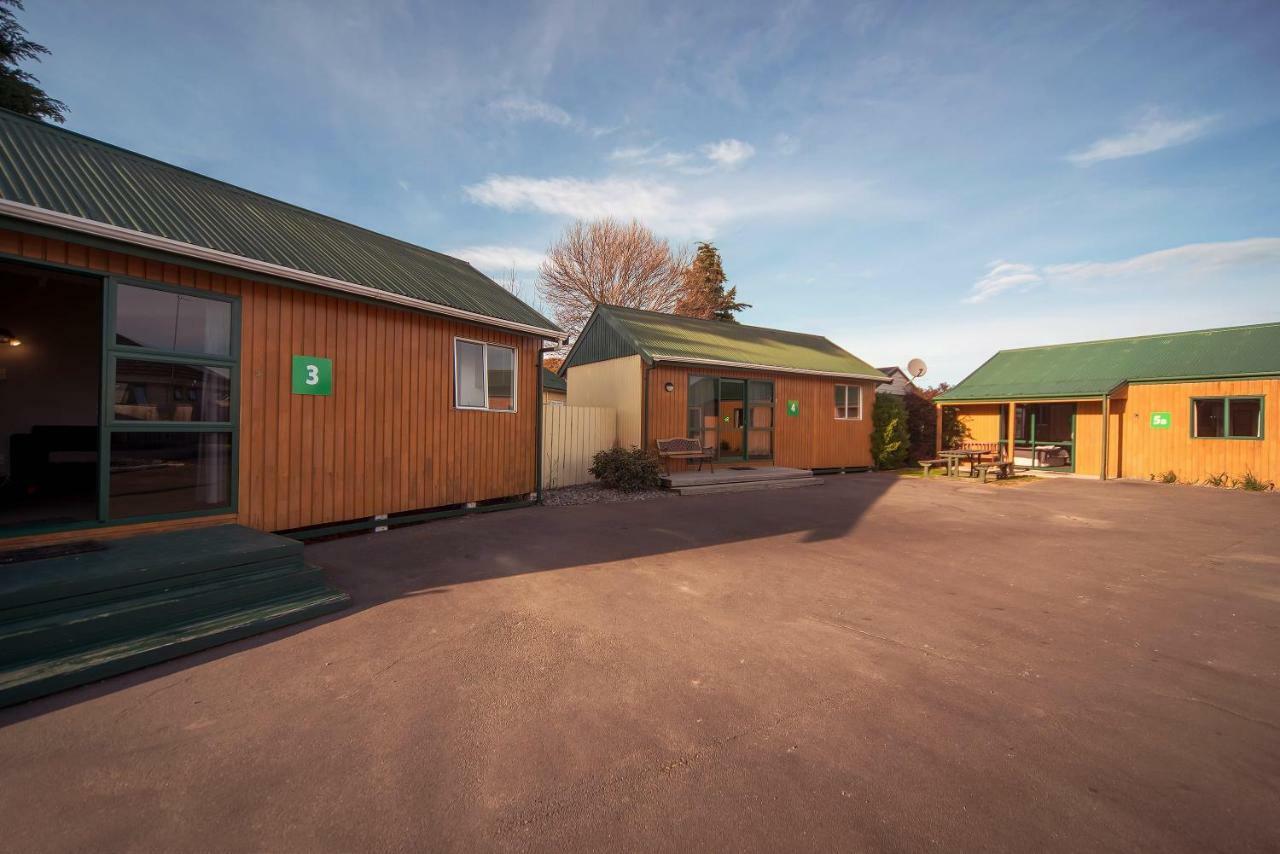 Coronation Park Holiday Park Ashburton Esterno foto