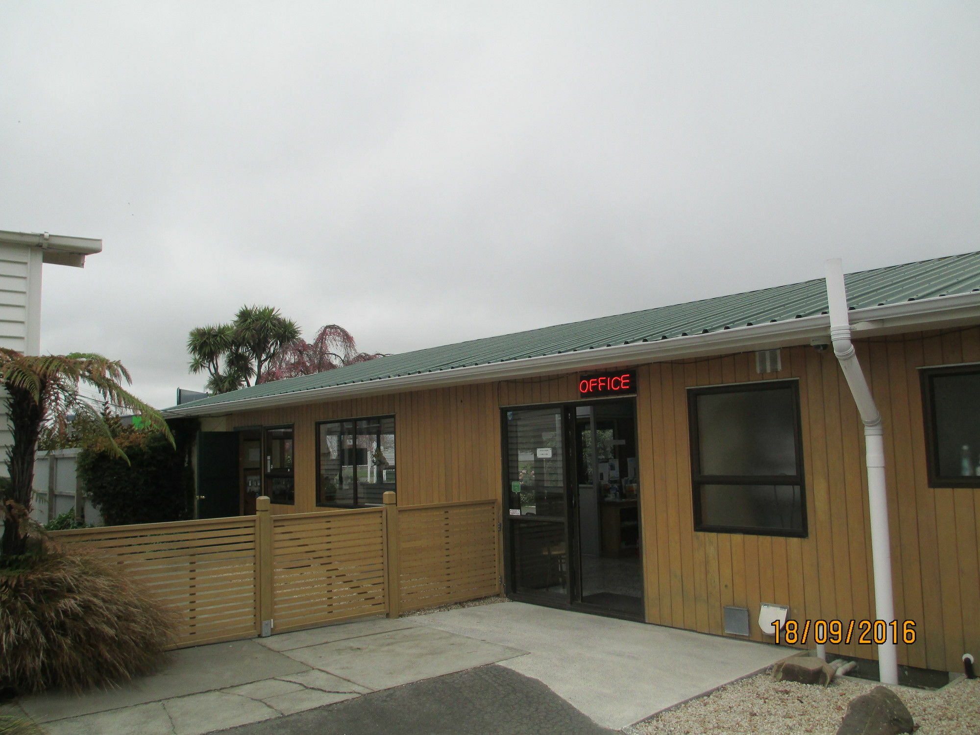 Coronation Park Holiday Park Ashburton Esterno foto